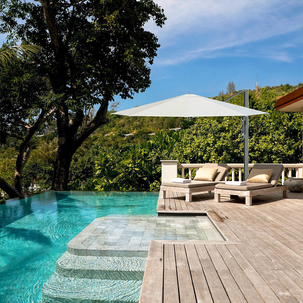 Bay Master M1 Classic Cantilever Umbrella - Image 3